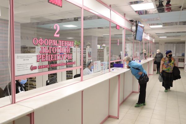 Чиновники из Комздрава усомнились в желании петербуржцев посещать врачей в выходные