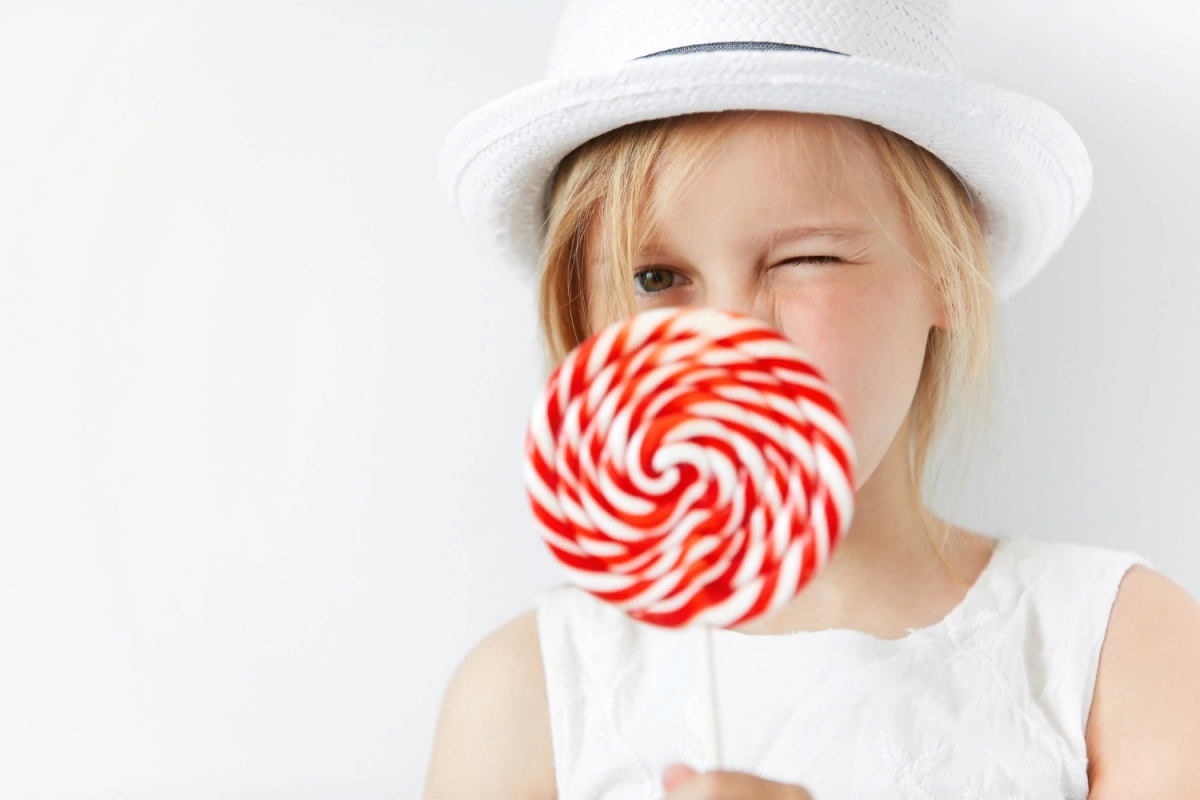 Врач РФ Сайфулина не нашла связи нарушения сна у детей с употреблением сладкого